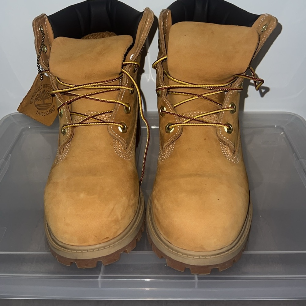 Timberlands - Picture 2 of 4